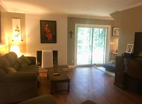 4832 Merlendale Dr, Atlanta GA  30327-4932 exterior