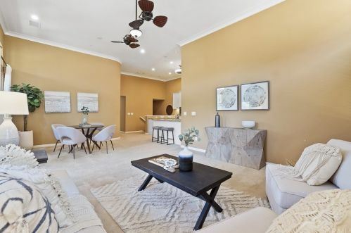 57 Kempton, Irvine CA  92620-2139 exterior