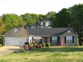 138 Starrwood Dr, Starr, SC 29684-8970