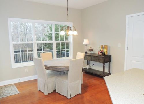 489 Crooked Creek Dr, Dahlonega, GA 30533-9411