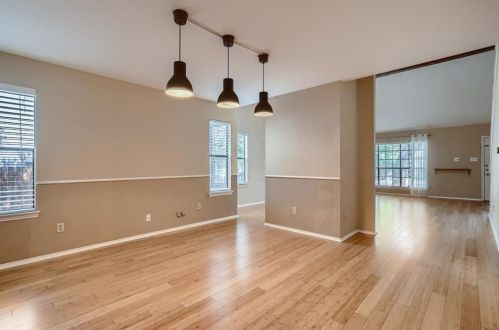 6700 Corpus Christi Dr, Austin TX  78729-7569 exterior