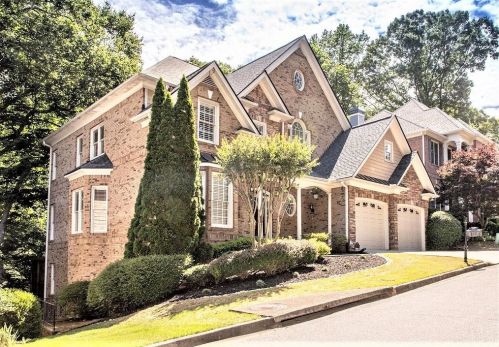 205 Fieldsborn Ct, Atlanta, GA 30328-1039