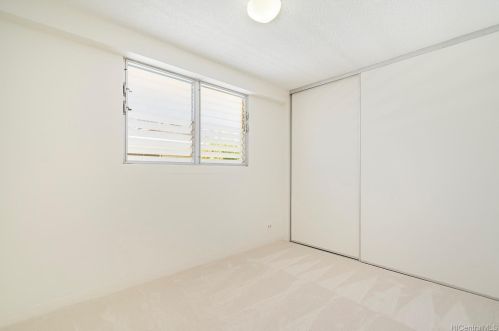 711 Alder St, Honolulu HI  96814-2269 exterior