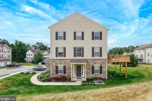 420 Marion Rd, York, PA 17406-1561