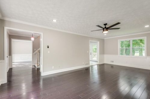 5068 Cold Springs Dr, Lilburn GA  30047-3776 exterior