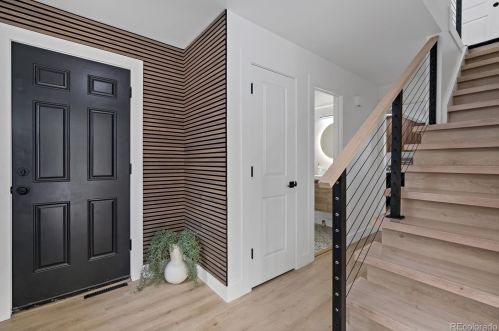 6703 Locust Ct, Englewood CO  80112-1007 exterior