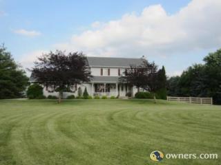 3275 Eddie Rd, Winnebago, IL 61088-8738