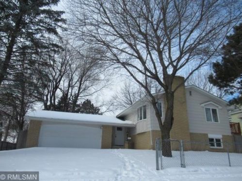 991 Farrington St, Saint Paul MN  55117-5118 exterior