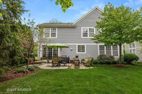 470 Muirfield Ln, Bannockburn IL  60015-3880 exterior