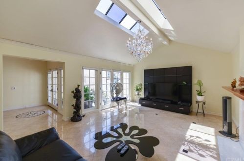 15 Sunrise, Irvine CA  92603-3719 exterior