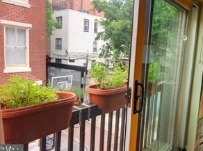 308 12th St, Philadelphia, PA 19107-5947