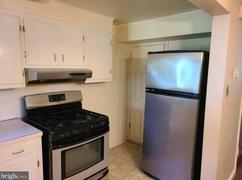 911 Union St, Lancaster PA  17603-5435 exterior