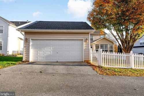 409 Prospect Hl Blvd, Charles Town WV 25414-5497 exterior