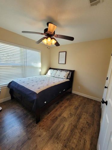 6114 Fox Ridge Dr, Angleton TX 77515-2512 exterior