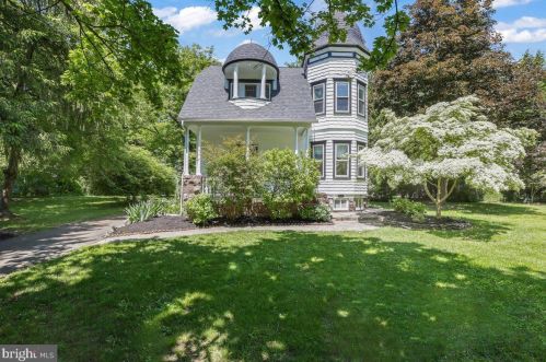 146 Summit Ave, Trenton, NJ 08628-2934