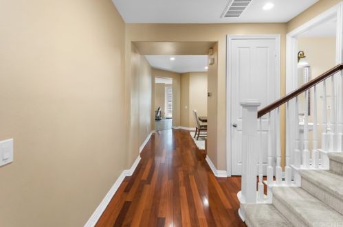 4649 Cielo Cir, Calabasas, CA 91302-3835