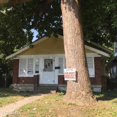 1366 Kealing Ave, Indianapolis IN  46201-1504 exterior