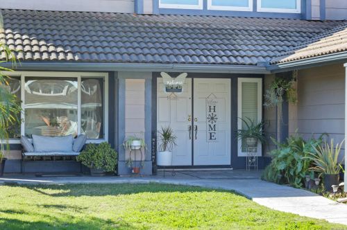 3719 Kelton Dr, Oceanside, CA 92056-6311