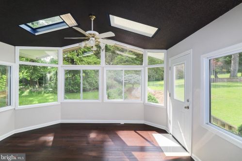 14500 Carona Dr, Silver Spring MD  20905-5885 exterior