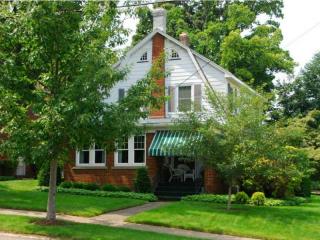 3904 Cherry St, Erie, PA 16509-1609