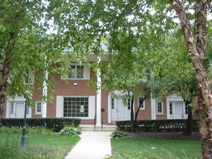 11 Tower Rd, Oak Brook IL  60523-1103 exterior
