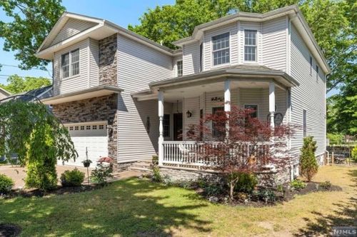 53 Pershing Ave, Ridgewood, NJ 07450-3908