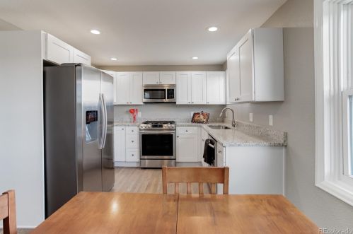 10101 9 Dr, Aurora CO 80215-5766 exterior