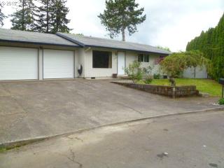 2500 Fleming Ter, Damascus OR  97030 exterior