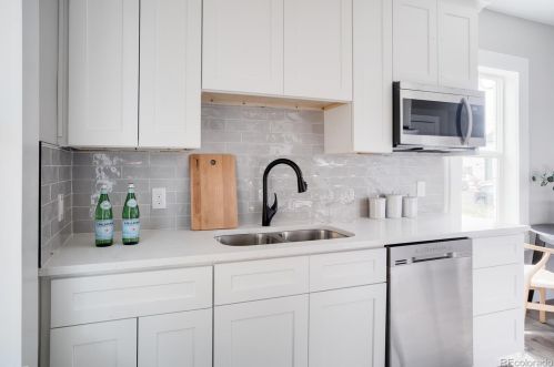 721 5th Ave, Denver CO  80203-3864 exterior