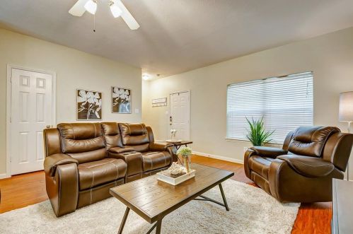 3810 Cloudbluff Ln, Richmond TX 77469-4117 exterior