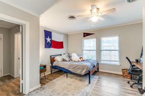 3208 Waits Ave, Fort Worth TX  76133-1540 exterior