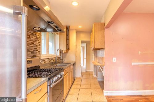 1107 Navahoe Dr, Silver Spring MD  20903-3338 exterior