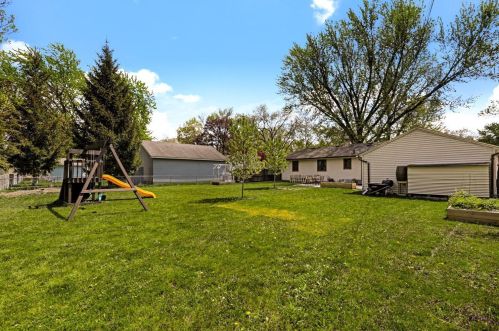 2329 Cedar Ave, Saint Paul MN  55110-4430 exterior