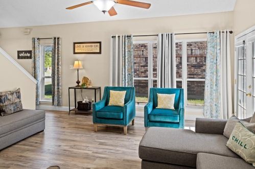 1624 San Francisco St, Carrollton TX  75007-5048 exterior