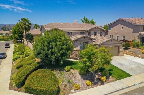 36051 Lipizzan Ln, Wildomar, CA 92595-7611