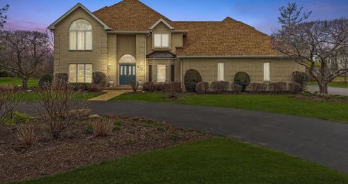 4 Clearview Ct, Lemont, IL 60439-8739