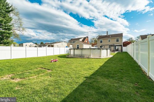 1716 Mcgalliard Ave, Trenton NJ  08610-3241 exterior