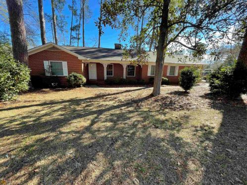 520 College St, Montezuma, GA 31063-1302