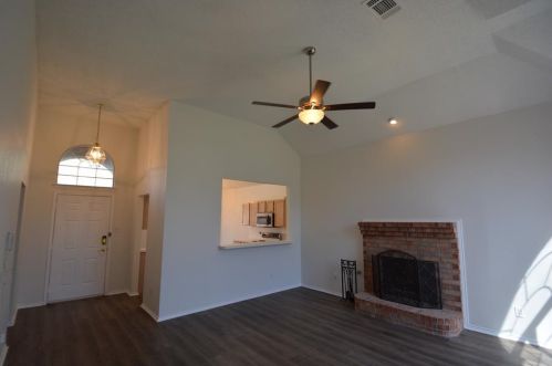 4620 Mustang Dr, Fort Worth TX  76137-5638 exterior