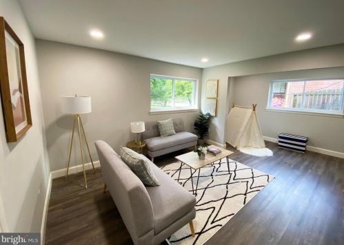 1604 Imperial Dr, Silver Spring MD 20902-3952 exterior