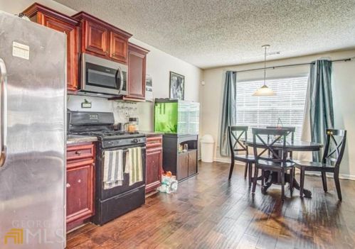 1942 Eshelman Ct, Atlanta GA  30349-7518 exterior