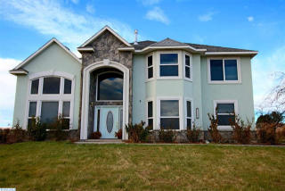 11704 952 Pr, Kennewick, WA 99338-1136