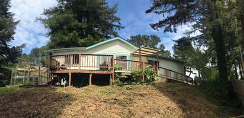 1473 Airport Rd, Mckinleyville, CA 95519-9335