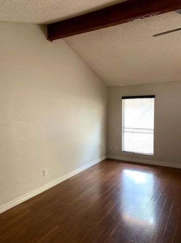 704 Chestnut Xing, Cedar Park, TX 78613-3726