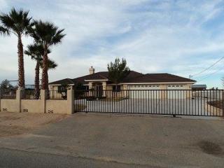 11428 Hickory Ave, Hesperia, CA 92345-2013