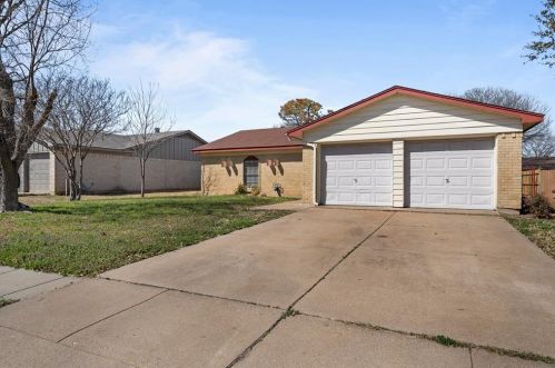 604 Normandy Ln, Fort Worth TX  76179-1029 exterior