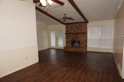 6948 Brandywine St, Fort Worth TX  76148-1907 exterior
