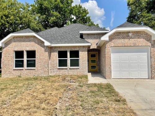1817 Wesley St, Greenville, TX 75401-3356
