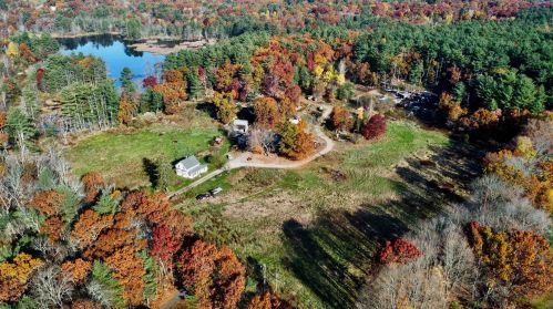 40 Burns Rd, Pelham, NH 03076-3102