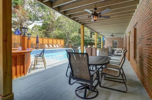 1243 Jimson Cir, Conyers GA  30013-2043 exterior